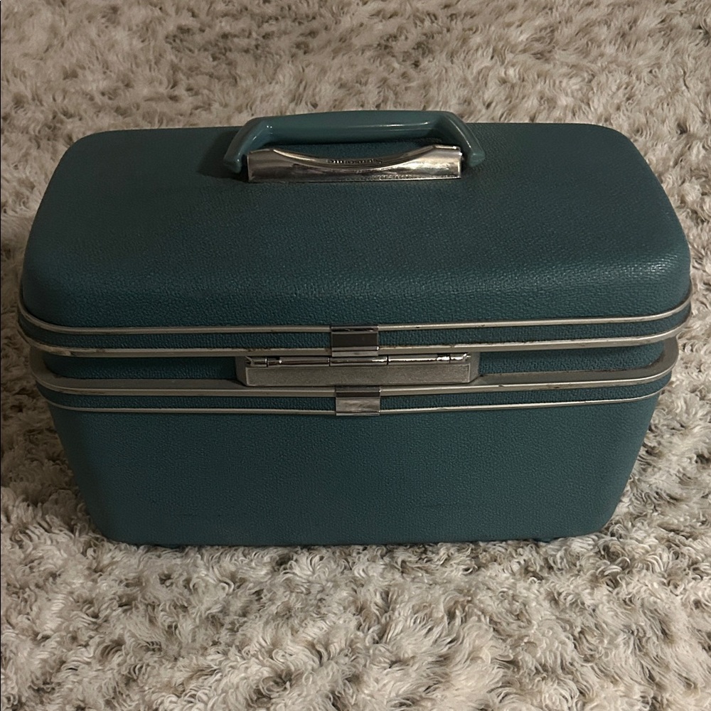 Samsonite Teal Travel Case